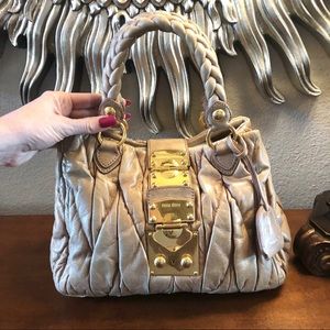 🎀Host Pick🎀Miu Miu top handle coffer purse
